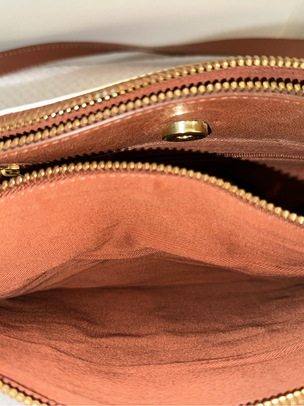 King Ranch Leather Crossbody Bag - Picture 8 of 13